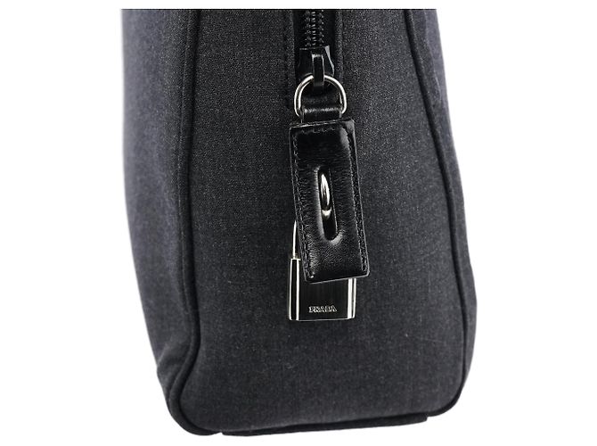 Prada 1999 Keylock Tote Bag aus anthrazitfarbenem Canvas - Ansicht 8