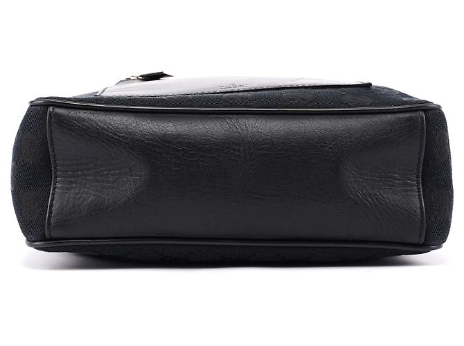 Gucci 019 0537 Black GG Pocket Shoulder Bag - vista 5
