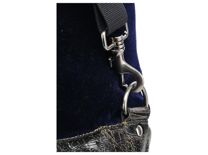 Miu Miu Zaino Duffle in pelle craquelé e velluto blu navy - vista 10