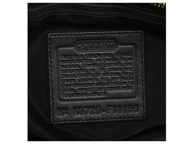 Coach Borsa Tote Hamptons in pelle liscia nera F11199 - vista 12