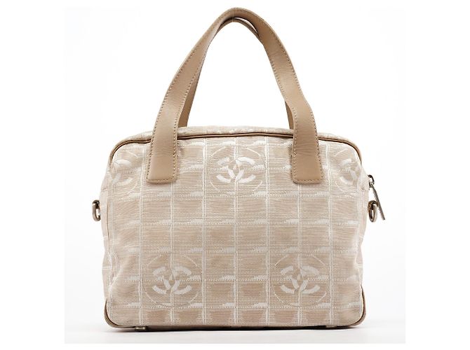 Chanel Borsa 2-Way trapuntata in nylon e pelle beige - vista 3