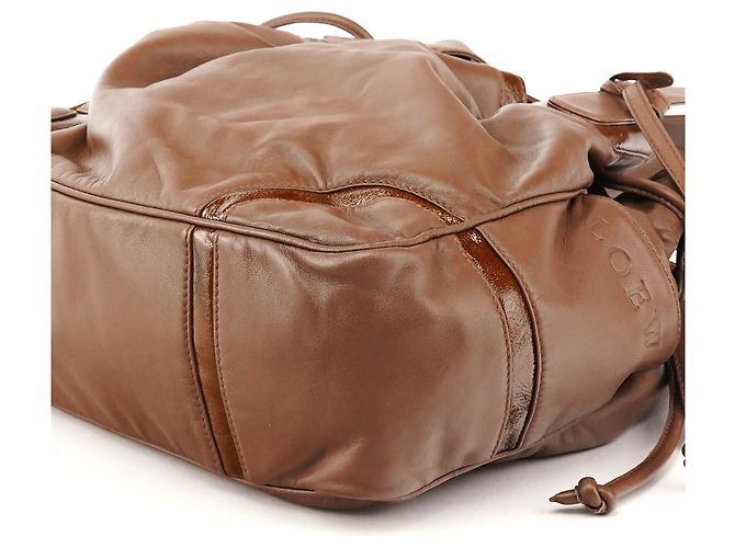 Loewe Borsa a tracolla Anagram in pelle nappa marrone chiaro - vista 8