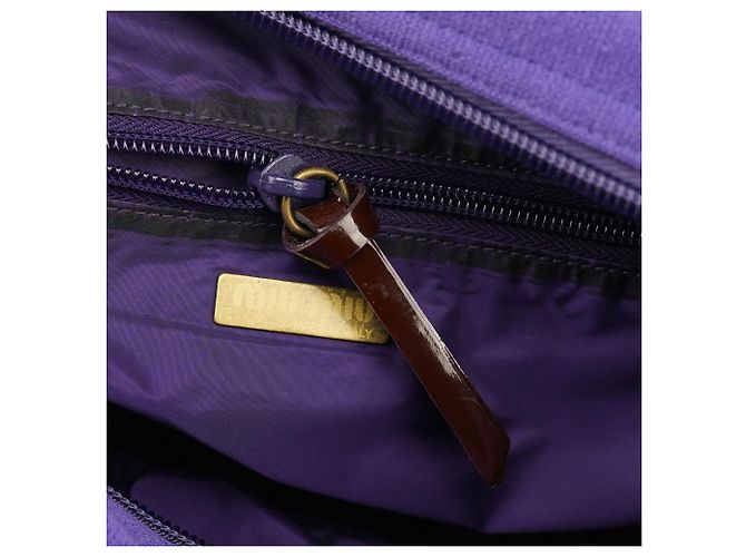Miu Miu Borsa a tracolla in mesh viola con tasca - vista 14