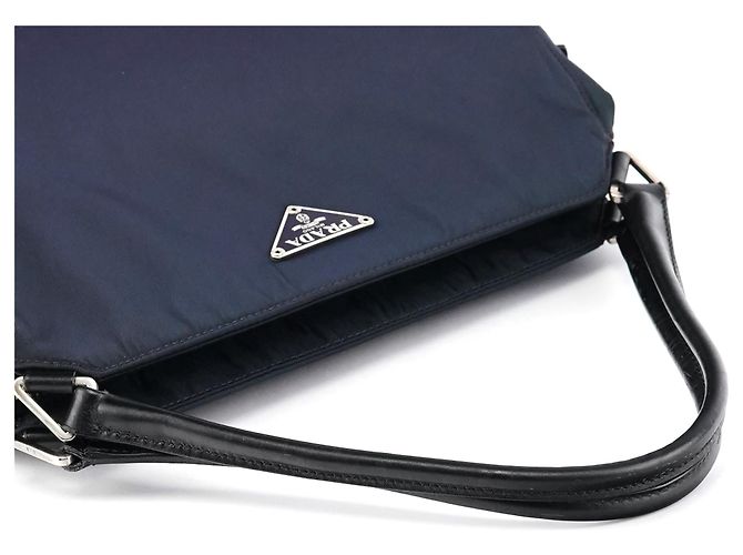 Prada Borsa a tracolla Chic in nylon Tessuto viola - vista 11