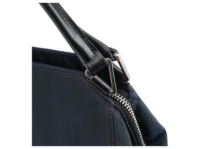 Prada Borsa a tracolla Chic in nylon Tessuto viola - vista 8