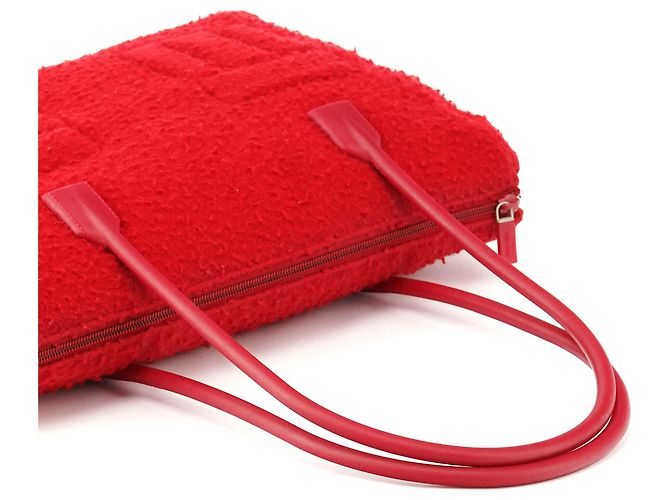 Miu Miu Shopper-Bag aus roter Bouclé-Wolle mit Gummigriffen - Ansicht 10