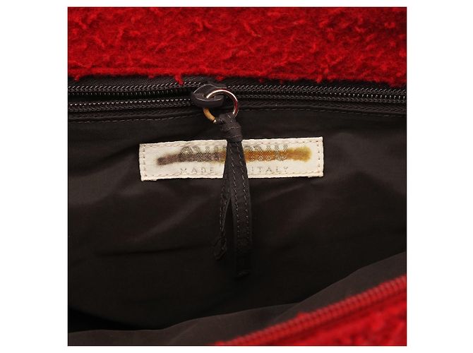 Miu Miu Shopper-Bag aus roter Bouclé-Wolle mit Gummigriffen - Ansicht 12
