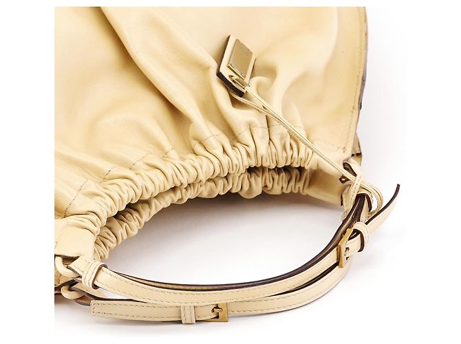 Gucci 76554 Borsa Hobo in pelle beige arricciata - vista 9