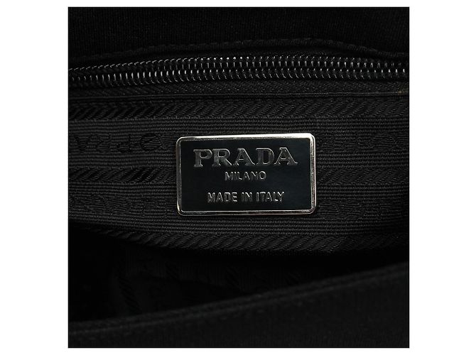 Prada Borsa a tracolla in nylon Tessuto Swing nera con catena 1996 - vista 14