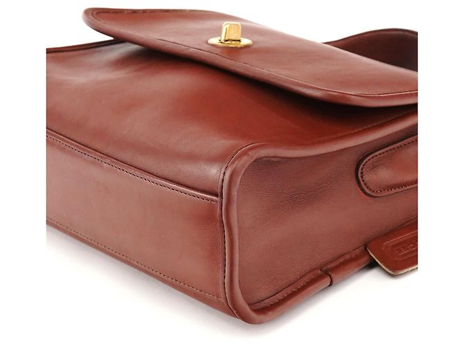 Coach Bolsa 2-Way em couro de curtimento de luva bordô com fecho turnlock - vista 9