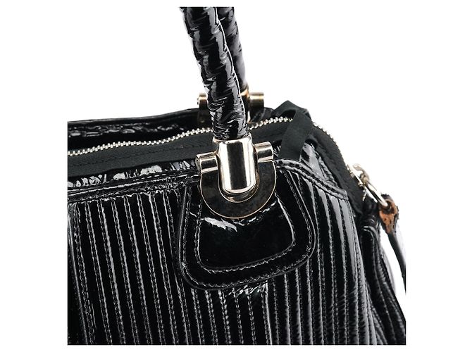 Chloé  mala Tote Bay em couro patente acolchoado preto - vista 7
