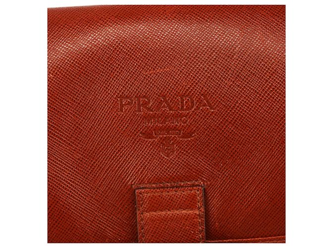 Prada Borsa crossbody in pelle Saffiano marrone chiaro - vista 6