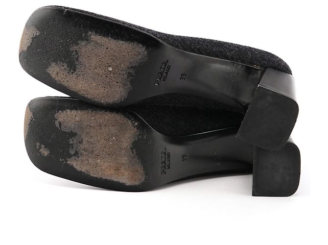 Prada Fall 1998 Wool Mirror-Heel Square-Toe Pumps EU 38 - view 4