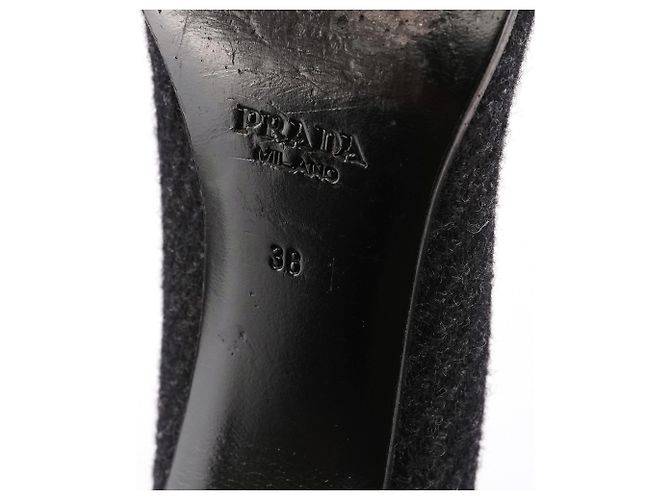 Prada Fall 1998 Wool Mirror-Heel Square-Toe Pumps EU 38 - view 5