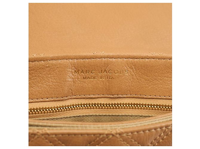 Marc Jacobs Borsa a tracolla con patta in pelle trapuntata Tan - vista 9