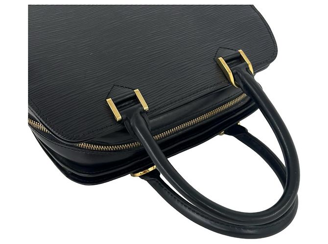 Borsa a mano Louis Vuitton Pont Neuf in pelle Epi nera - vista 4