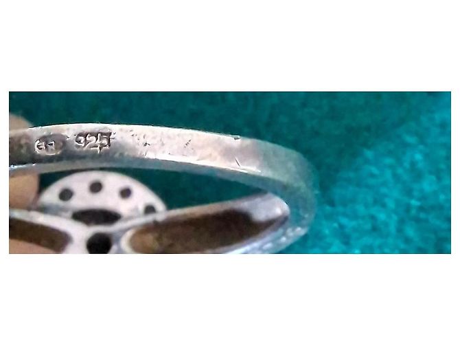 Balenciaga Silberring mit lila Stein - Ansicht 5