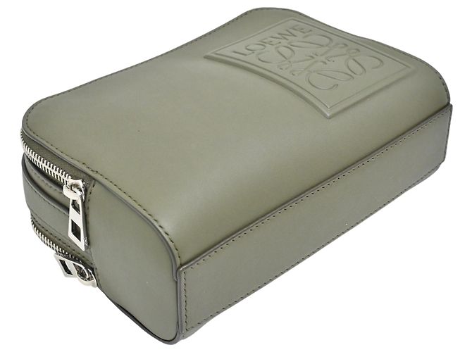 Loewe Mini Crossbody Camera Bag - vista 3