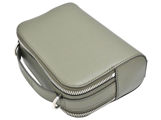 Loewe Mini Crossbody Camera Bag - vista 4