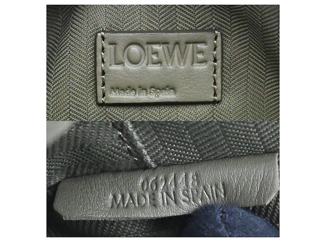Loewe Mini Crossbody Camera Bag - vista 8