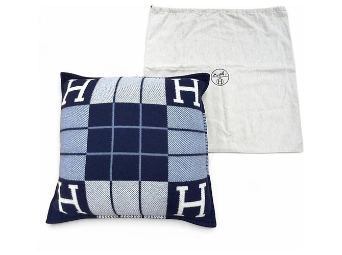 Hermès Almofada HERMES Avalon 3 PM em lã e cashmere - vista 2