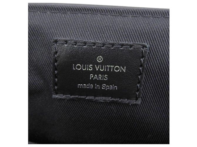 Louis Vuitton Monogram Eclipse District PM NV3 M46255 Borsa a tracolla - vista 8