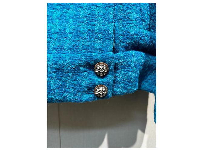 Chanel Fall/Winter 2019-20 Runway Look 43 Tweed Biker Jacket - view 7