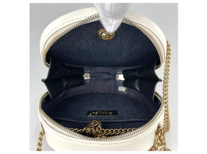 Borsa a spalla Chanel in pelle Matelassé - vista 9