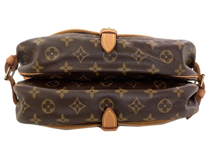 Louis Vuitton M42256 Saumur 30 Shoulder Bag - vista 4