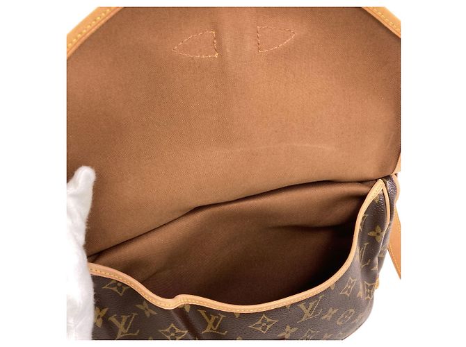 Louis Vuitton M42256 Saumur 30 Shoulder Bag - vista 5