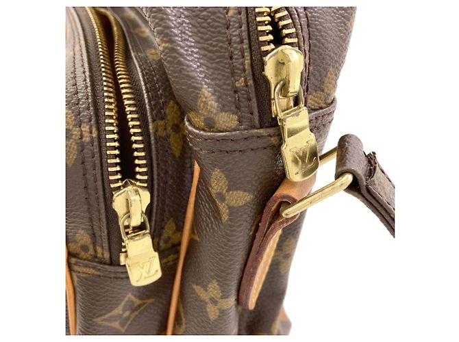 Louis Vuitton M45244 Nile Shoulder Bag - vista 13