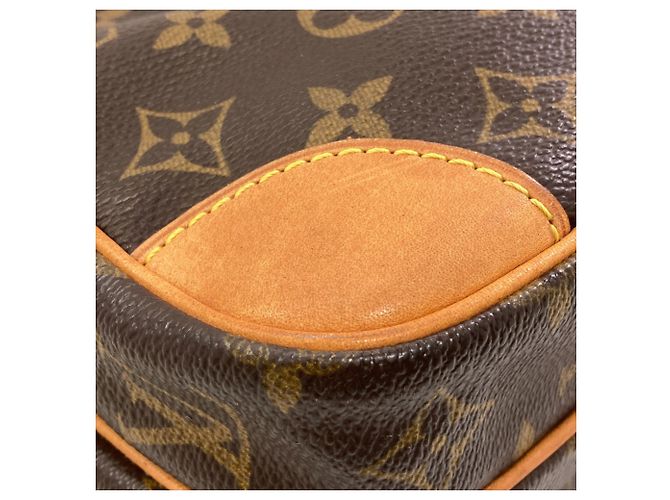 Louis Vuitton M45244 Nile Shoulder Bag - vista 18