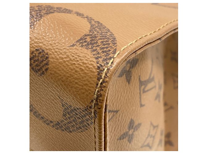 Borsa Tote Louis Vuitton M45321 OnTheGo MM - vista 15