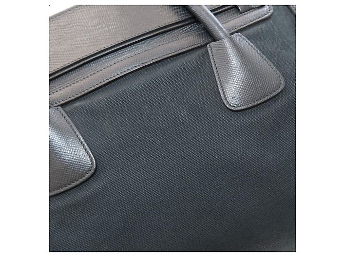 Prada Logo Hardware Tote Bag - Ansicht 14