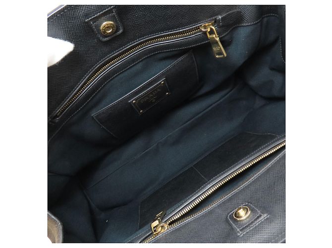 Prada Logo Hardware Tote Bag - Ansicht 5