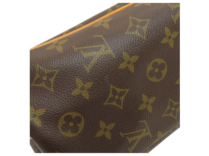 Borsa Tote Verticale Louis Vuitton Batignolles - vista 12