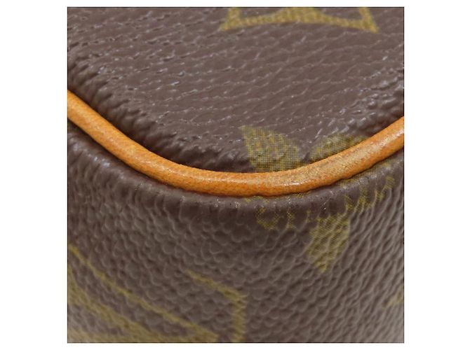 Borsa a tracolla Louis Vuitton Marly Bandoulière - vista 15