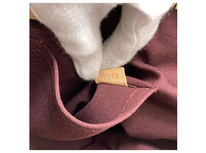 Borsa Louis Vuitton Turenne MM - vista 7