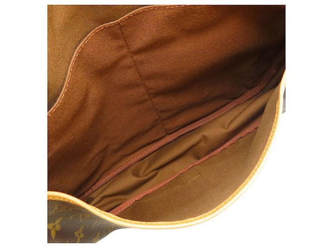 Borsa a spalla Louis Vuitton Saumur 35 - vista 5