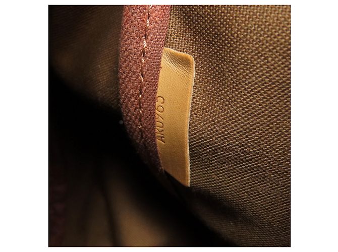 Borsa a spalla Louis Vuitton Saumur 35 - vista 8