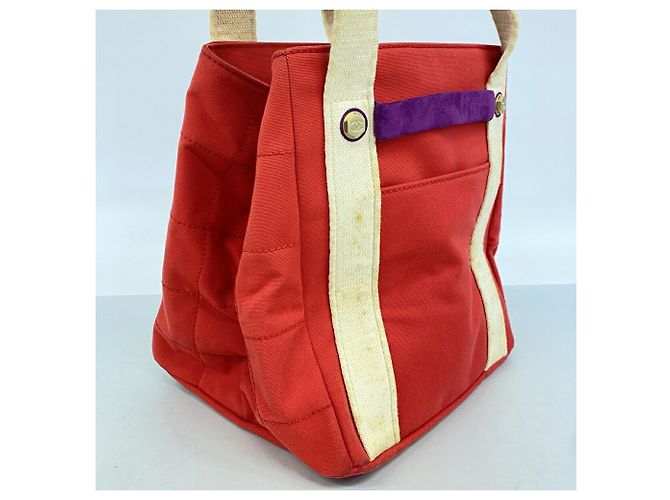 Chanel Shopper-Bag aus rotem Canvas - Ansicht 2