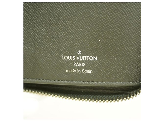 Louis Vuitton Monogram Eclipse Zippy Wallet - view 4