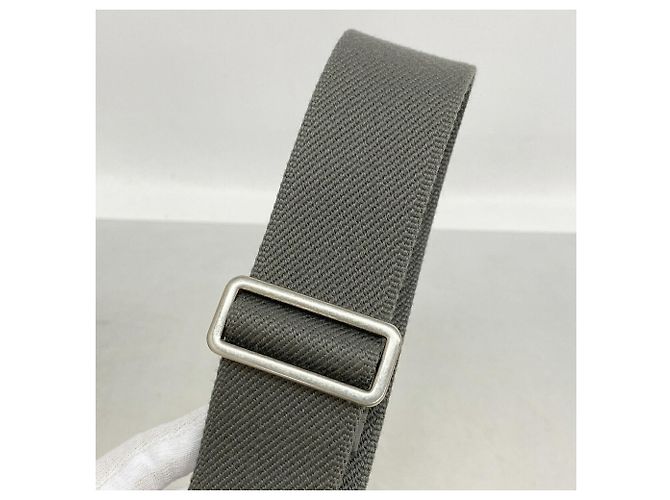 Borsa a tracolla Gucci in pelle grigia - vista 7