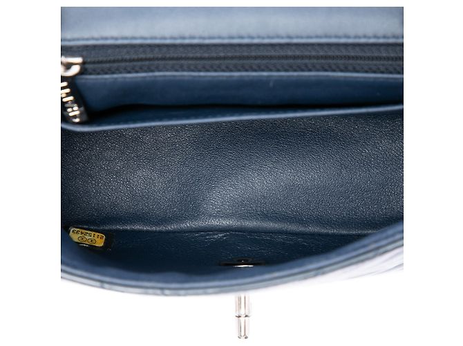 Chanel Blue Mini Square Classic Chevron Patent Single Flap - vista 4
