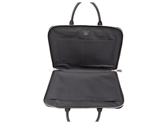 Louis Vuitton Black Taiga Porte Documents Slim - vista 4