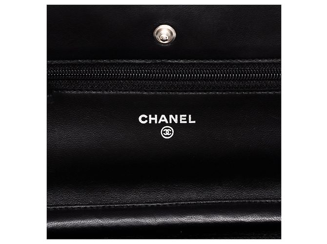 Portafoglio Chanel Black CC Quilted Lambskin Wallet On Chain - vista 5
