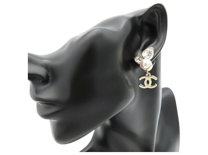 Orecchini a goccia Chanel Gold CC placcati in oro con perle sintetiche e strass - vista 9