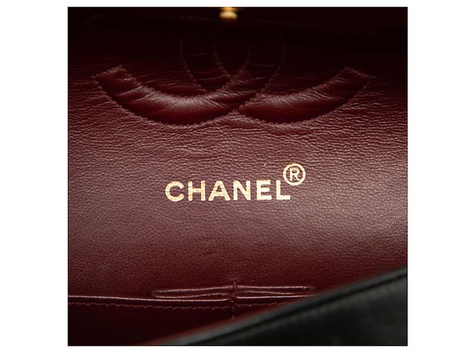 Chanel Black Medium Classic Lambskin Double Flap - vista 5
