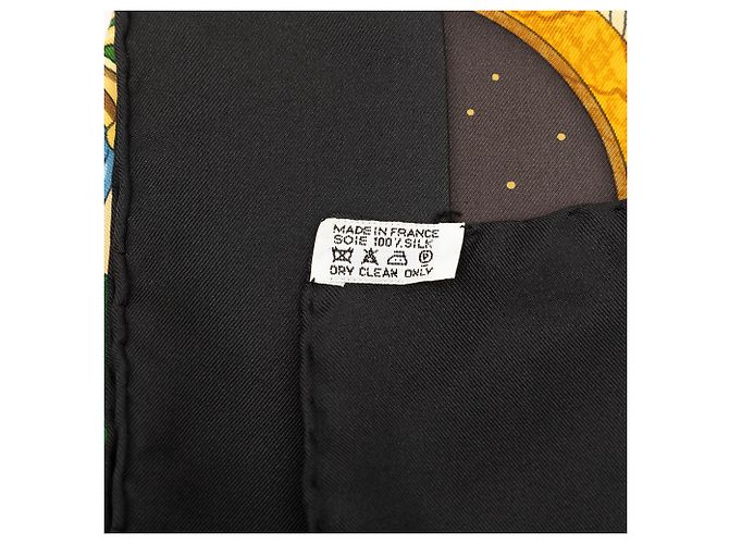 Hermès Brown Cavaliers Des Nuages Seidentuch 90 - Ansicht 4