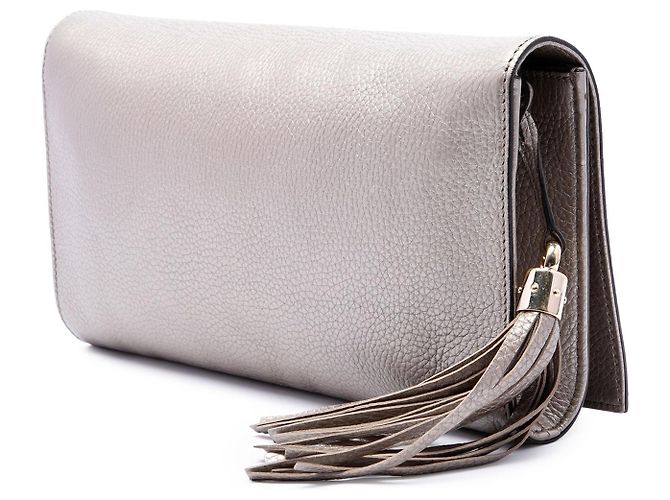 Clutch Soho Disco Gucci in pelle di vitello metallizzata oro - vista 2